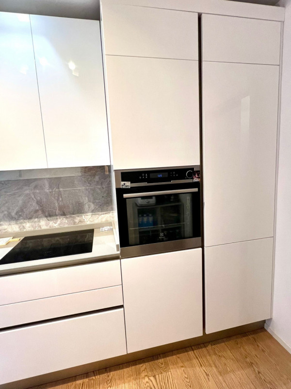 Appartamento a Padova  in contesto con ascensore. 

Tranquillià e comodità ai servizi e al centro...