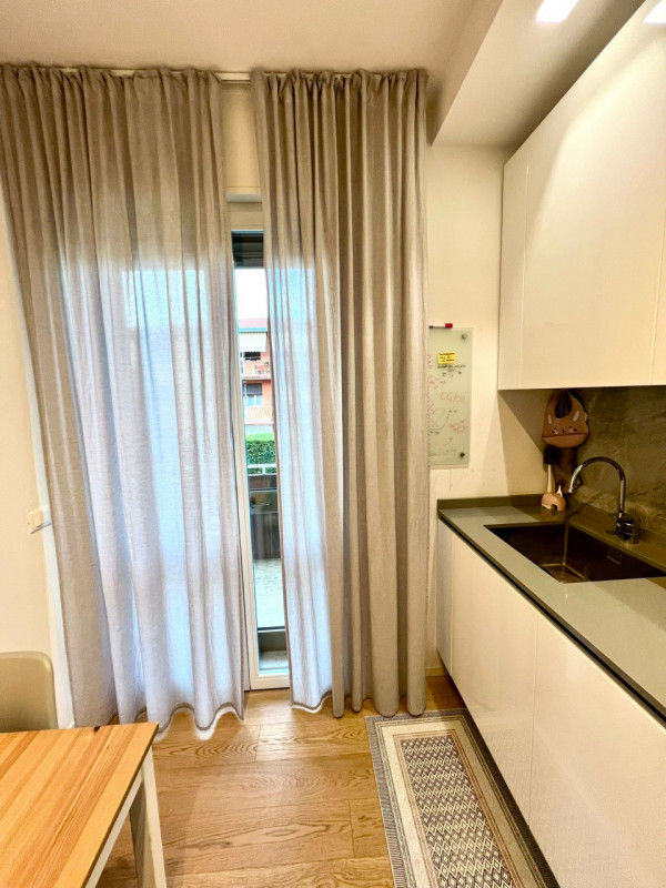 Appartamento a Padova  in contesto con ascensore. 

Tranquillià e comodità ai servizi e al centro...