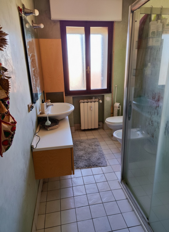 TRILOCALE AMPIO IN ZONA SAVONAROLA – A DUE PASSI DAL CENTRO DI PADOVA 

Se stai cercando spazio, ...