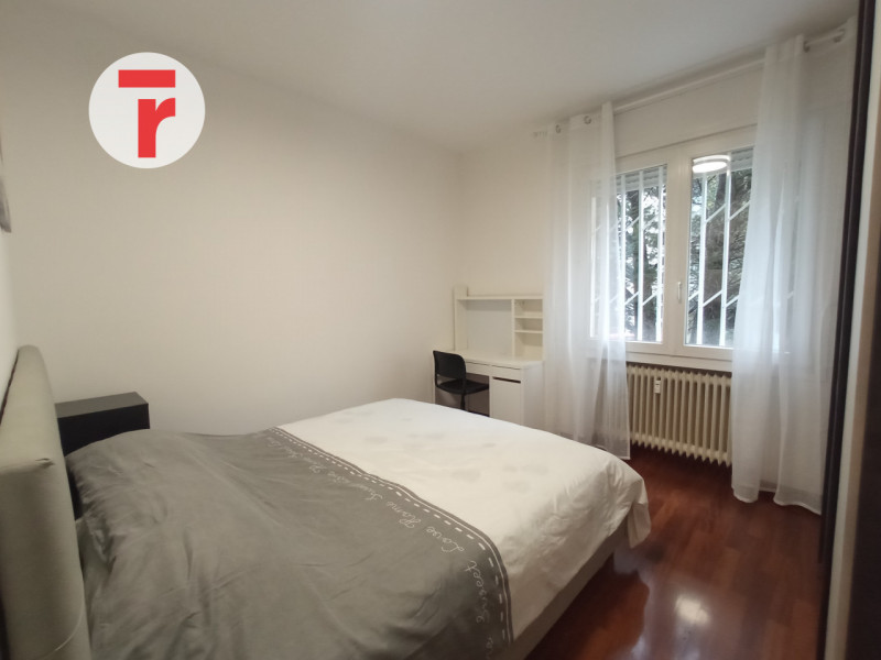 -APPARTAMENTO PER STUDENTI O GIOVANI LAVORATORI-

L’immobile è situato in una zona residenziale d...