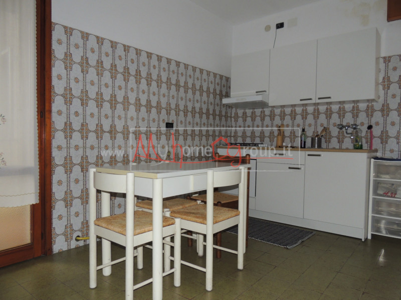 ZONA PIO X - UNIVERSITA': Affittasi stanza singola in appartamento condiviso per lavoratori; l'ap...