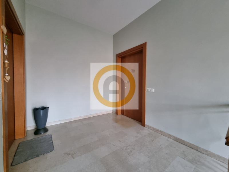 Cerchi ampi spazi e tranquillità a Rossano Veneto?
In un curato contesto di sole 4 unità, proponi...