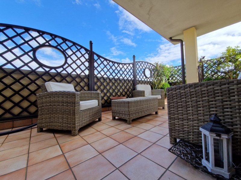 In una delle zone più ricercate di Padova, precisamente nel quartiere San Carlo, proponiamo in ve...