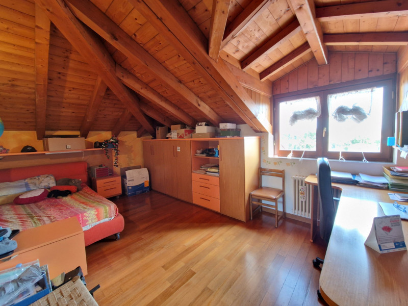 In una delle zone più ricercate di Padova, precisamente nel quartiere San Carlo, proponiamo in ve...