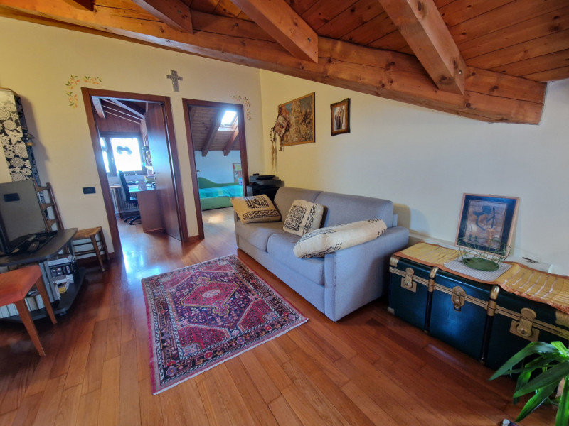 In una delle zone più ricercate di Padova, precisamente nel quartiere San Carlo, proponiamo in ve...