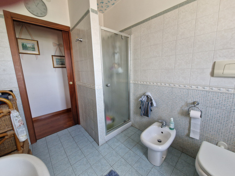 In una delle zone più ricercate di Padova, precisamente nel quartiere San Carlo, proponiamo in ve...