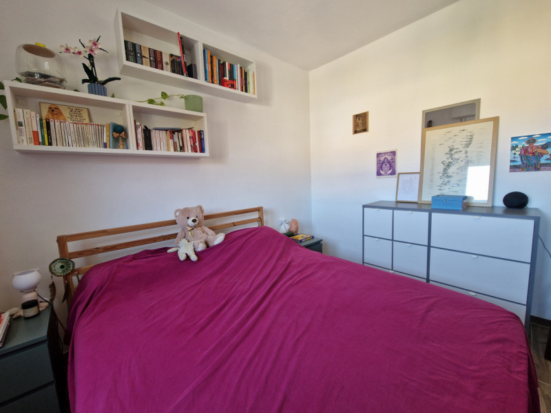 Nel quartiere San Carlo a Padova proponiamo in vendita un appartamento trilocale di 81 mq complet...