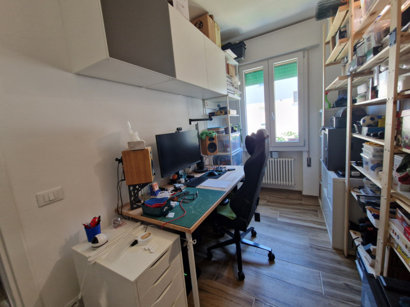 Nel quartiere San Carlo a Padova proponiamo in vendita un appartamento trilocale di 81 mq complet...