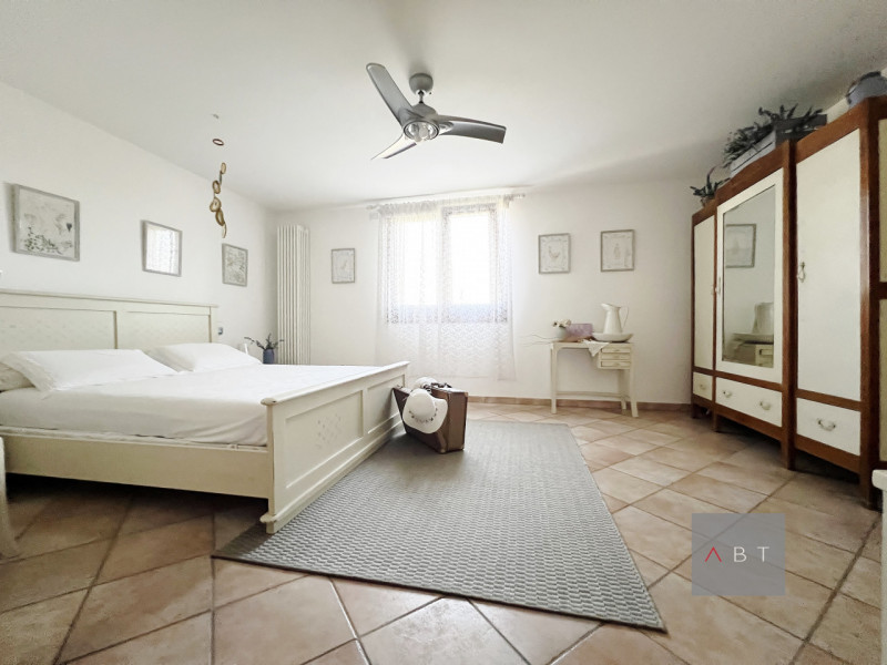 Situata nella frazione di Paviola, casa singola ultimata nel 2023 con finiture di pregio e compos...