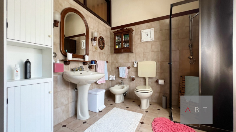 Situata nella frazione di Marsango, porzione di bifamiliare composta di: ingresso, cucina-sala pr...