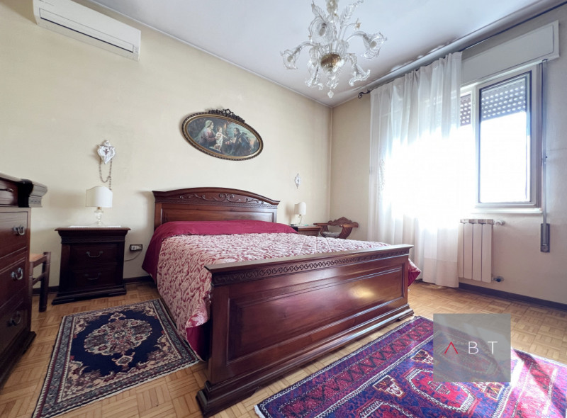 Situata nella frazione di Marsango, porzione di bifamiliare composta di: ingresso, cucina-sala pr...