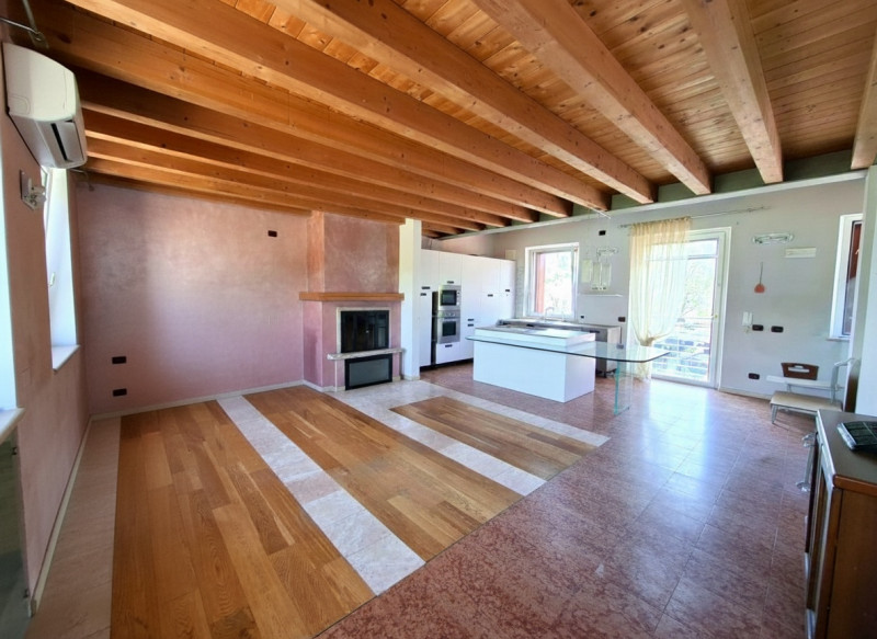 Valeggio sul Mincio Vendita Casa a schiera porzione centrale