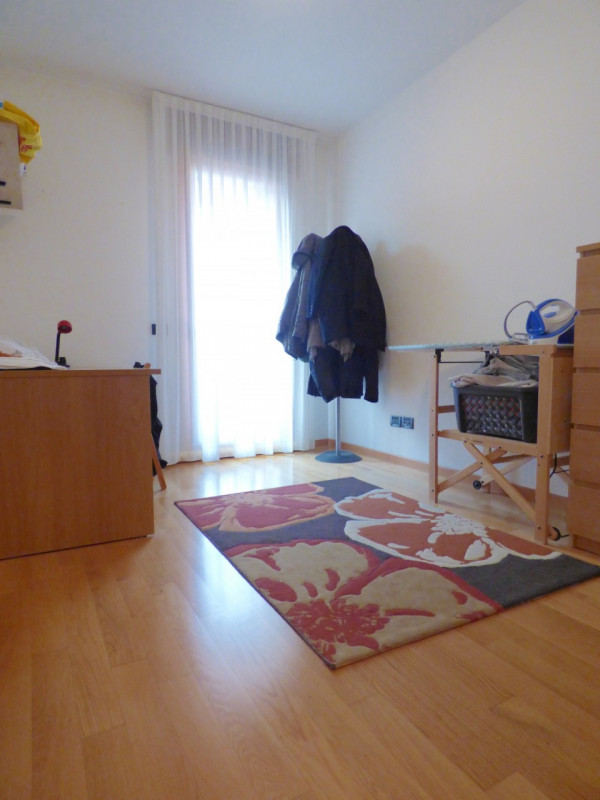 SARMEOLA- Situato in quartiere residenziale ed in signorile contesto, recentissimo ed elegante BI...