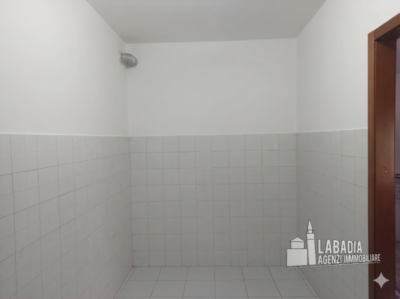 Se cerchi una soluzione pratica, senza spese inutili e in un contesto tranquillo, questa è l’oppo...