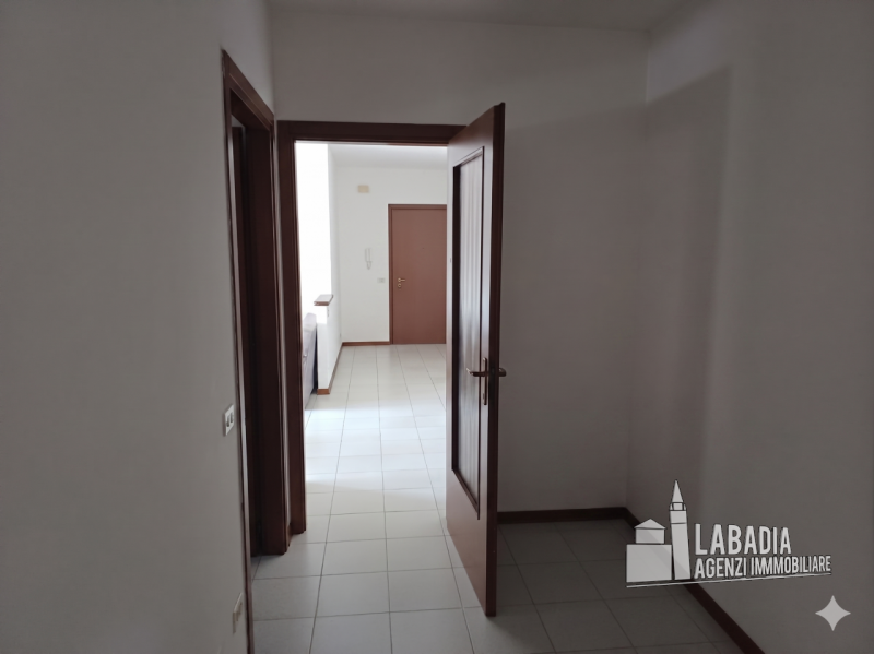 Se cerchi una soluzione pratica, senza spese inutili e in un contesto tranquillo, questa è l’oppo...