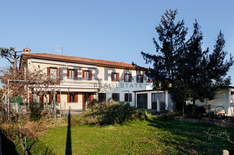 Treviso, Santa Bona. Codice IV2. In tranquillo contesto residenziale, proponiamo casa singola di ...