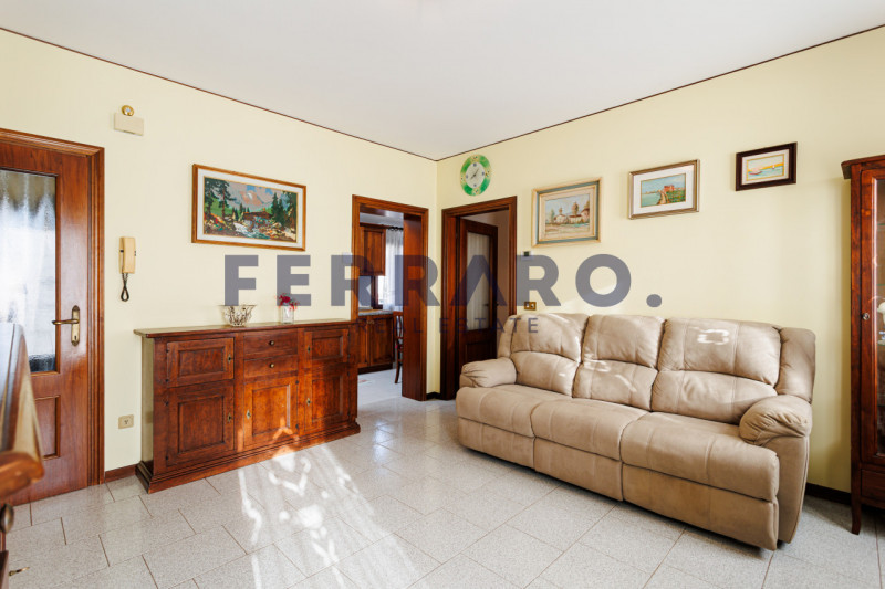 Treviso, Santa Bona. Codice IV2. In tranquillo contesto residenziale, proponiamo casa singola di ...