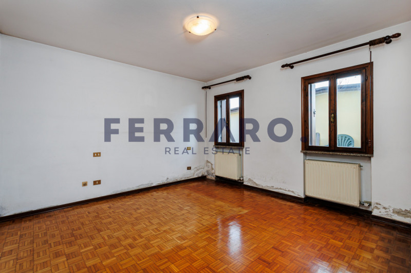 Treviso, Santa Bona. Codice IV2. In tranquillo contesto residenziale, proponiamo casa singola di ...