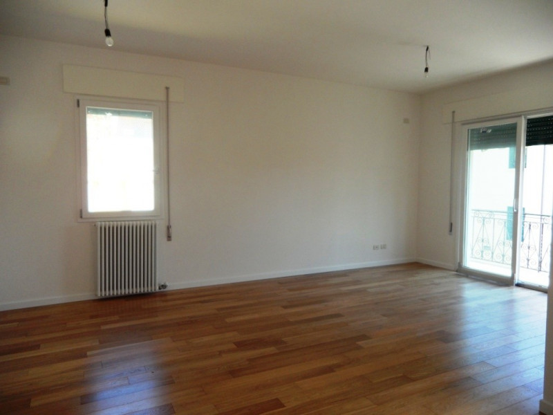 ARIOSO TRICAMERE - ULTIMO PIANO DI BIFAMILIARE – AFFITTASI A VICENZA ZONA VIA LEGIONE ANTONINI - ...