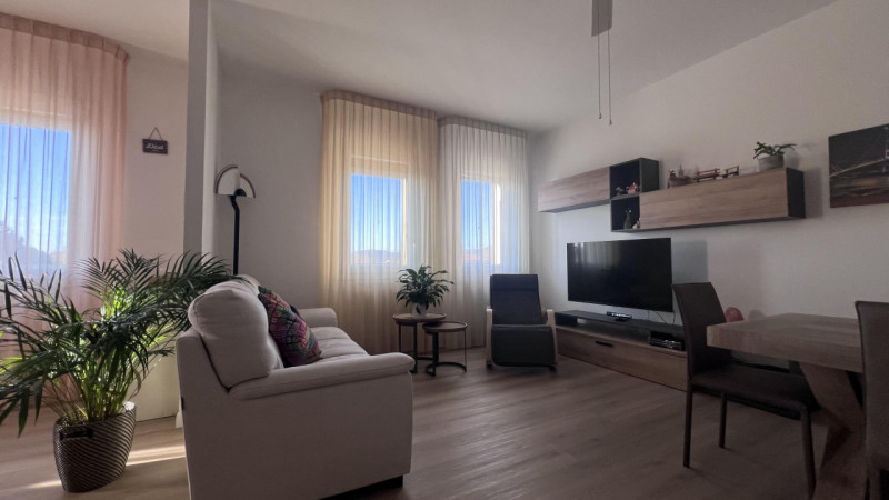 UN’ABITAZIONE "UNICA" NEL CUORE DI MONSELICE.

Dove la comodità del centro incontra la libertà di...