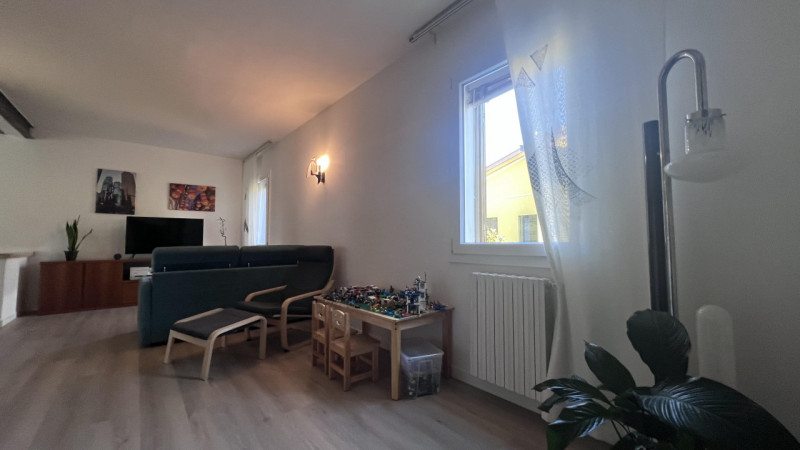 UN’ABITAZIONE "UNICA" NEL CUORE DI MONSELICE.

Dove la comodità del centro incontra la libertà di...