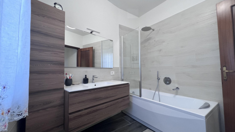 UN’ABITAZIONE "UNICA" NEL CUORE DI MONSELICE.

Dove la comodità del centro incontra la libertà di...