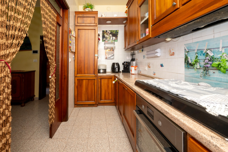 Rara occasione di abitazione unico livello -pronta da abitare, tempi brevi di liberazione- 
con m...