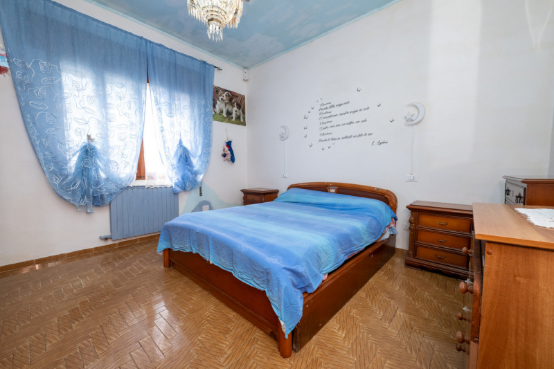 Rara occasione di abitazione unico livello -pronta da abitare, tempi brevi di liberazione- 
con m...