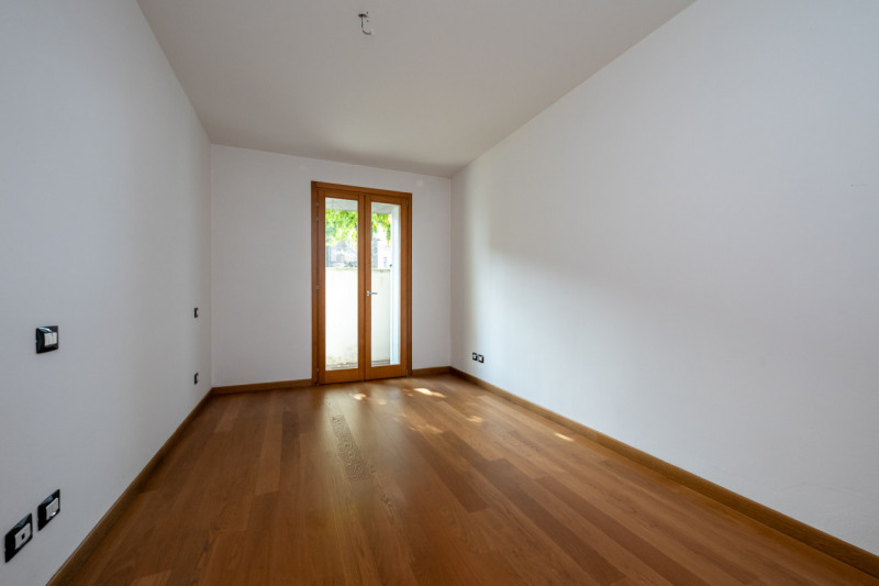 +Praticità (piano terra) 
+Comodità (zona centrale)
+Qualità (classe C)

Siamo a due passi dalla ...