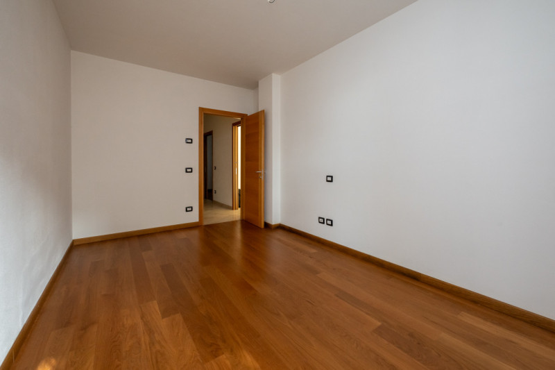 +Praticità (piano terra) 
+Comodità (zona centrale)
+Qualità (classe C)

Siamo a due passi dalla ...