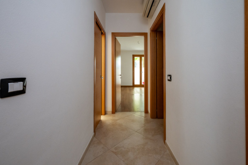 +Praticità (piano terra) 
+Comodità (zona centrale)
+Qualità (classe C)

Siamo a due passi dalla ...