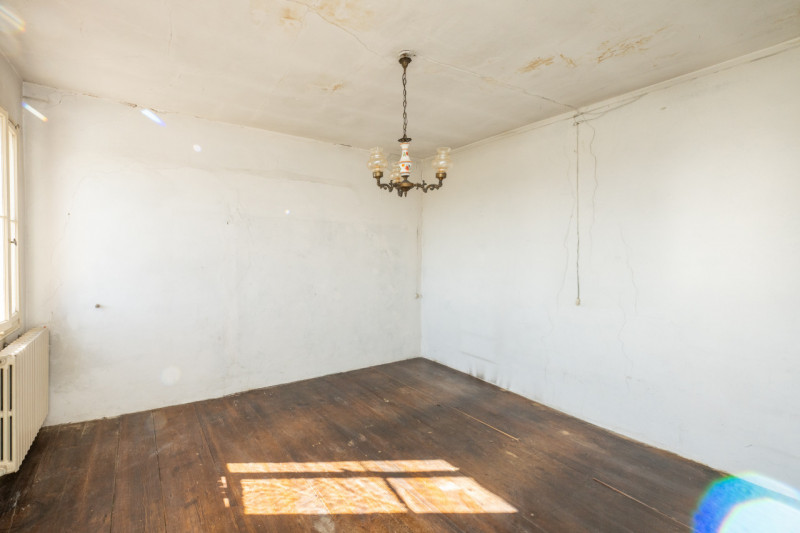 Siamo a due passi dal centro di San Pietro Viminario, lungo quella via Roma-strada principale che...