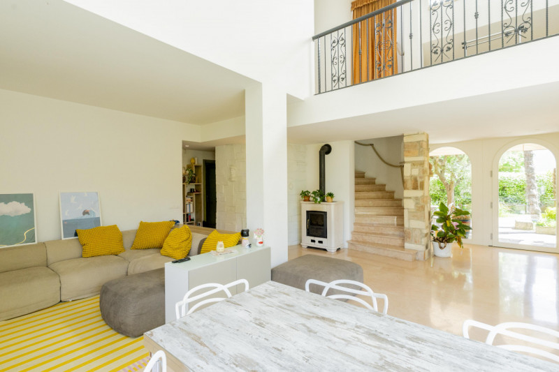 Se quello che cerchi è l'indipendenza e la massima tranquillità per la tua famiglia, questa villa...