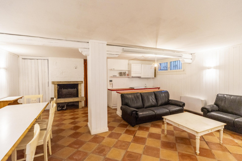 Se quello che cerchi è l'indipendenza e la massima tranquillità per la tua famiglia, questa villa...