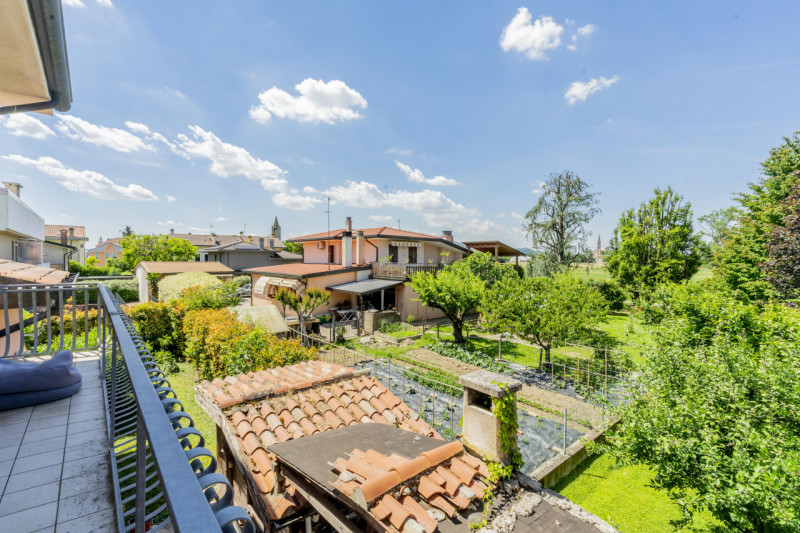 Se quello che cerchi è l'indipendenza e la massima tranquillità per la tua famiglia, questa villa...