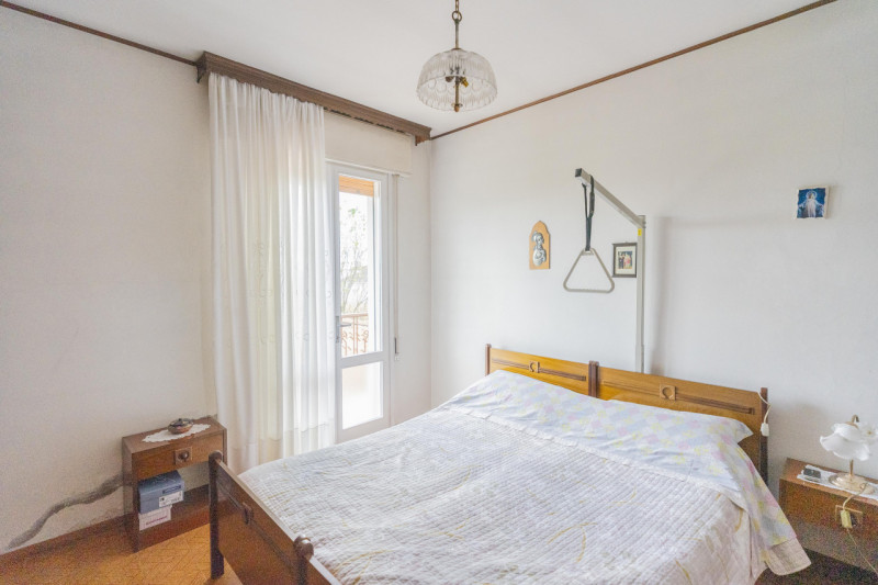 Nel cuore di Due Carrare, questa splendida casa singola di circa 200 mq rappresenta la combinazio...