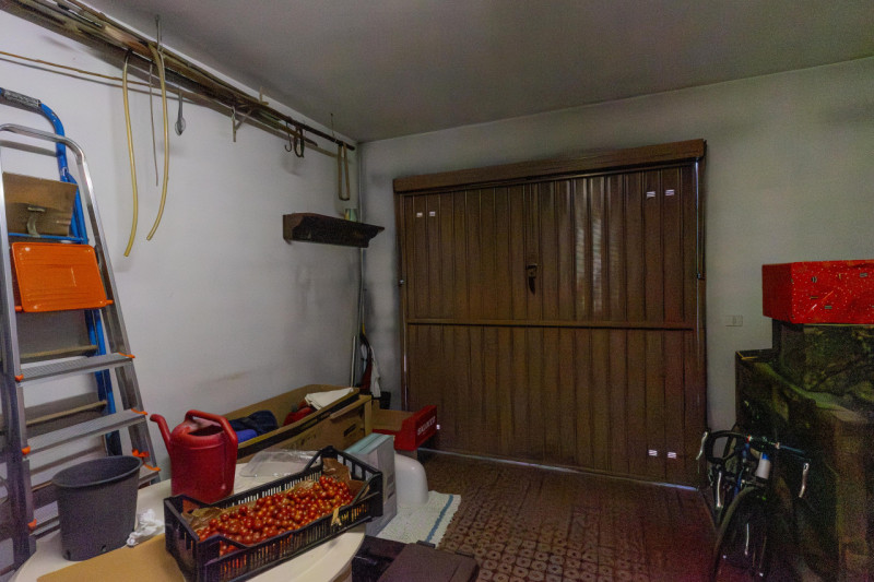 Nel cuore di Due Carrare, questa splendida casa singola di circa 200 mq rappresenta la combinazio...