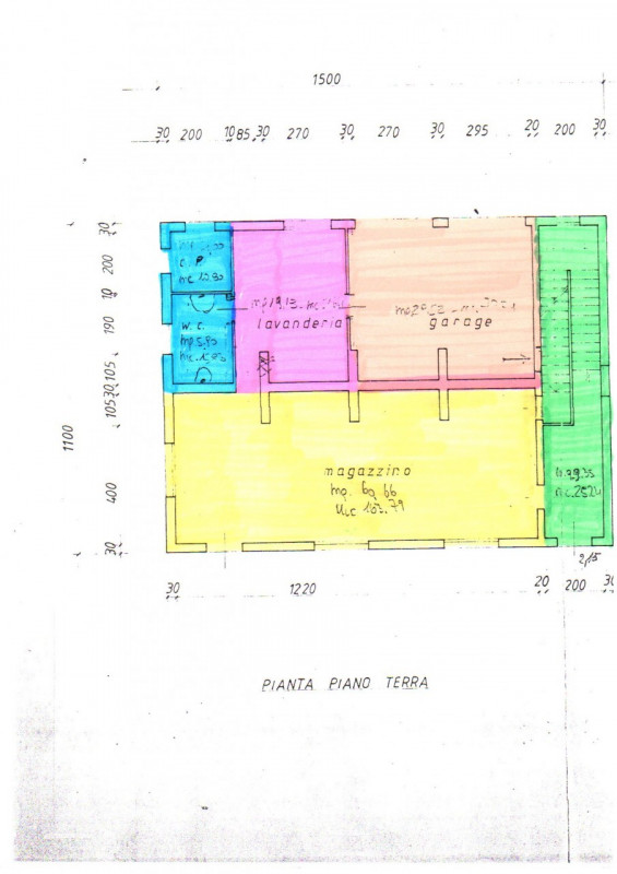 Scopri questa casa singola situata nel tranquillo comune di Tezze sul Brenta, zona Belvedere. Con...