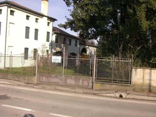 Marsango, casa padronale vincolata - scheda n. 68 provincia di Padova - grado di protezione 2. L'...