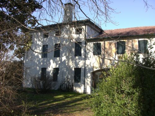 Marsango, casa padronale vincolata - scheda n. 68 provincia di Padova - grado di protezione 2. L'...