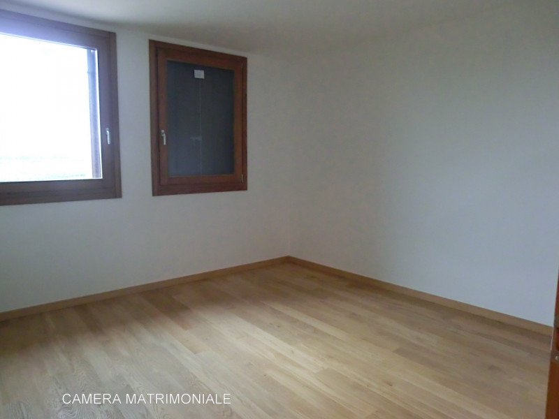 Manzano, località Rosazzo, casa singola di complessivi 860 mq. calpestabili, distribuita su 3 liv...