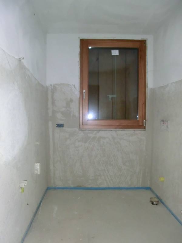 Manzano, località Rosazzo, casa singola di complessivi 860 mq. calpestabili, distribuita su 3 liv...