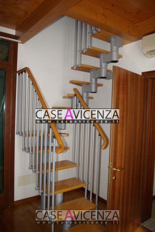 MONTEGALDA - C.E.C. - SARA' LIBERO PER 01 APRILE 2026 - BELLISSIMO DUPLEX con INGRESSO INDIPENDEN...