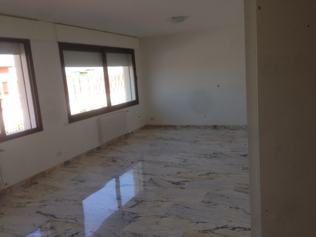 Nel prestigioso Centro Storico di Padova, a pochi passi da Via San Fermo e dalle principali attra...