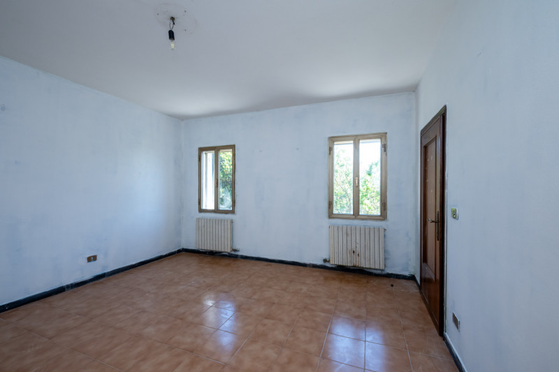 "Proposta unica nel suo genere!"
Spesso proclama fine a se stesso, per le solite case come ne pas...