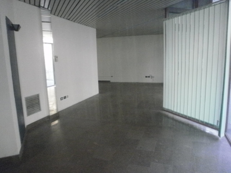 AFFITTI Locali commerciali a Suzzara – foto 1