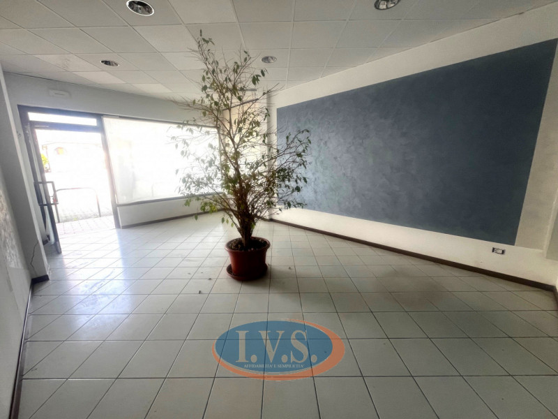 Villafranca Padovana – località Taggì di Sopra

In posizione centrale e di forte passaggio, con c...