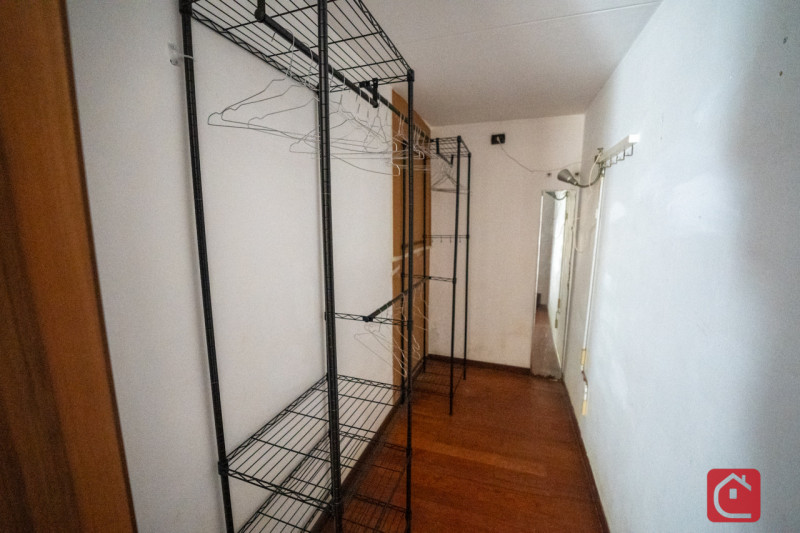 BRUGINE (PD) | VENDESI Appartamento al piano terra con garage

In pieno centro, comodissimo a tut...