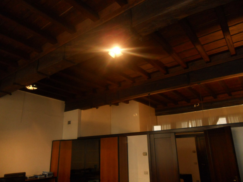 Benvenuti nel cuore storico di Padova, una delle città più affascinanti e culturalmente ricche d'...