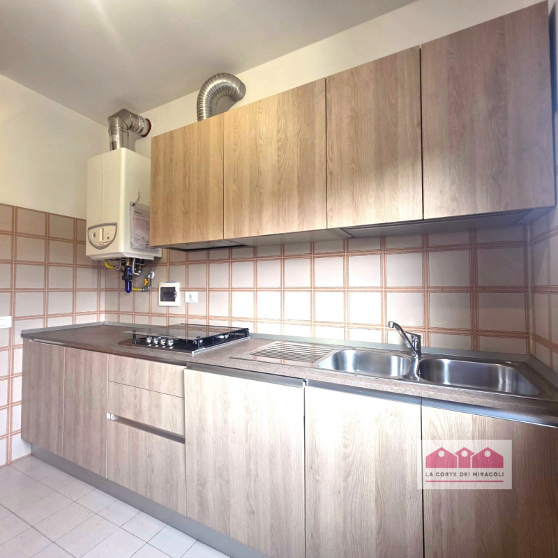 LOCAZIONE 3+2 CON SPOSTAMENTO RESIDENZA - VICENZA, ZONA TEATRO NUOVO: A DUE PASSI DALLE MURA STOR...